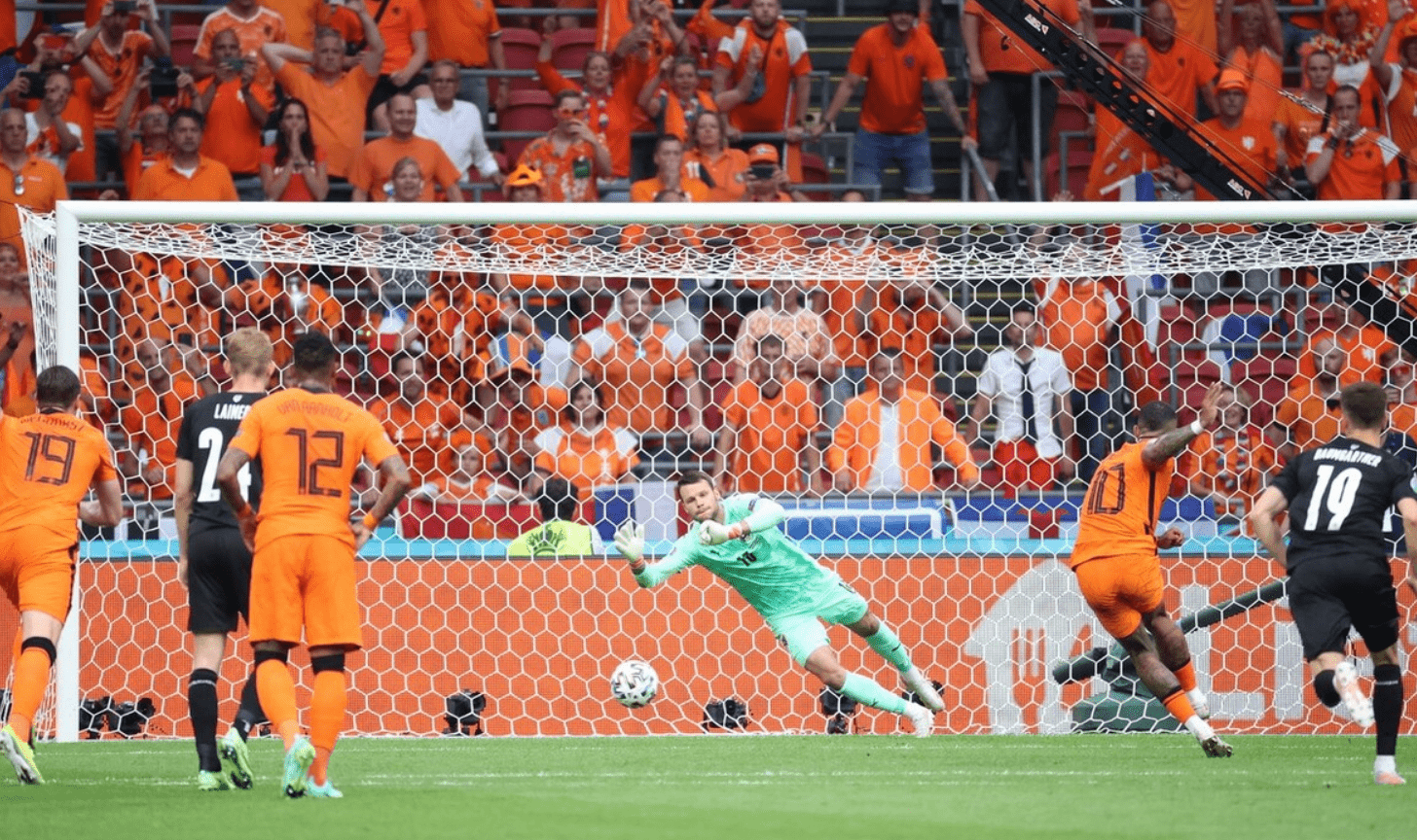 荷兰队被乌克兰逆转，小组战绩出现波动