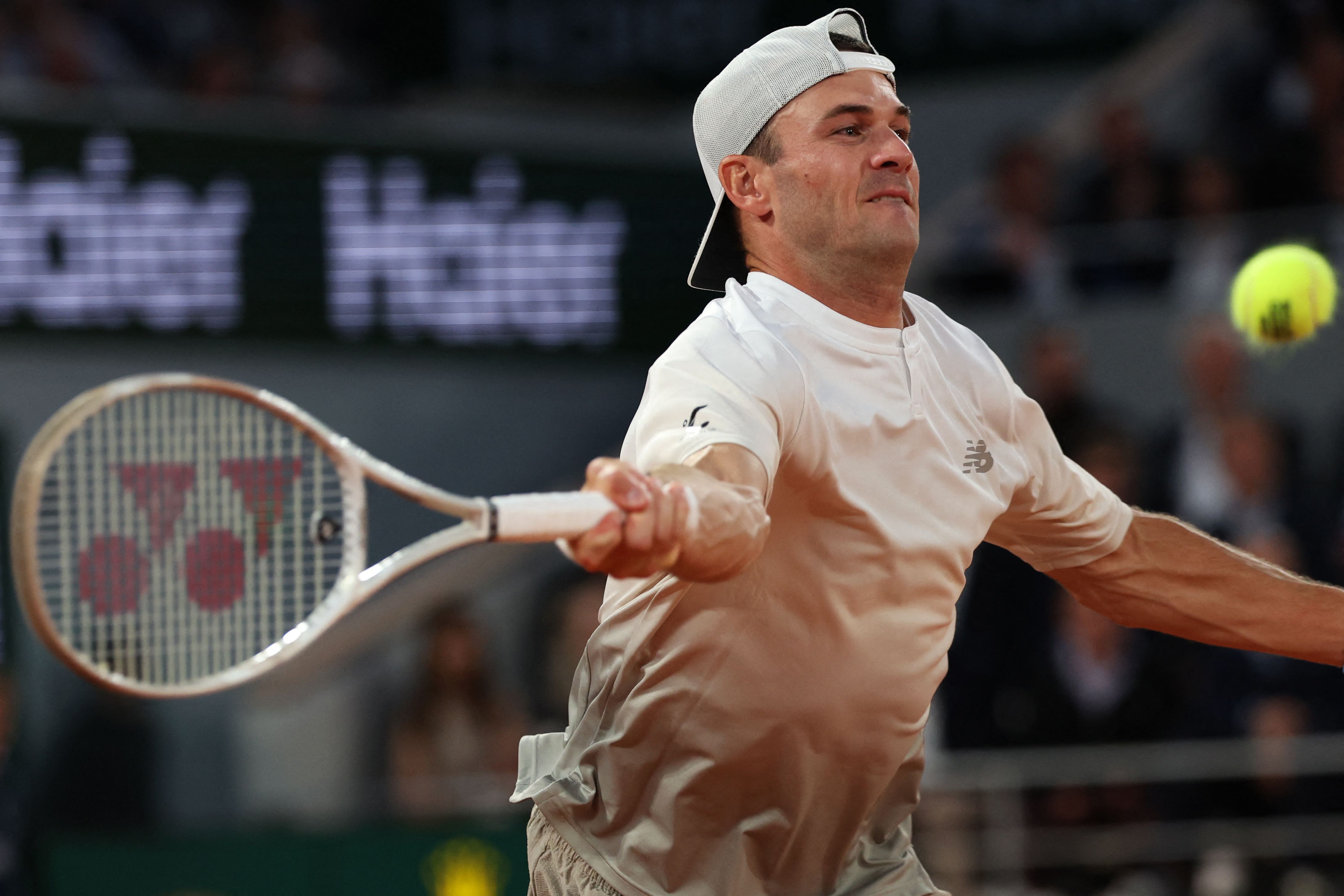 欧洲网球队爆冷美国网球队，阿尔卡拉斯完成帽子戏法