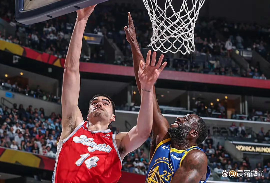 灰熊客场喜获胜利，新秀表现抢眼成为支柱