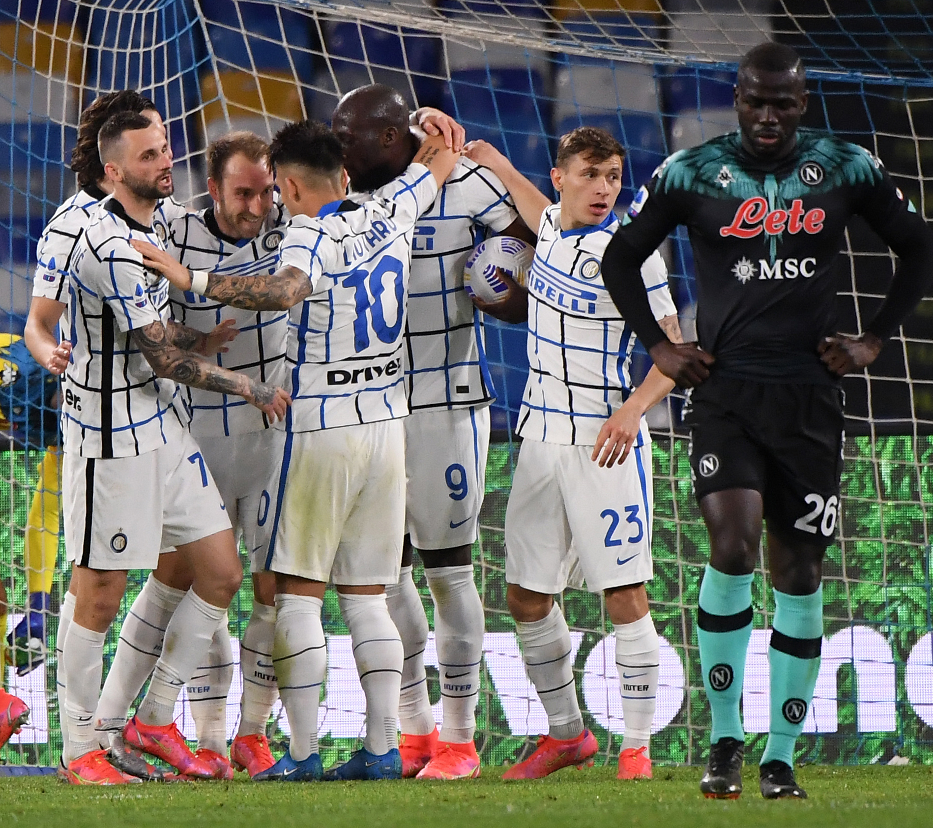 战亚特兰大惜败那不勒斯全程序更始抛离国米