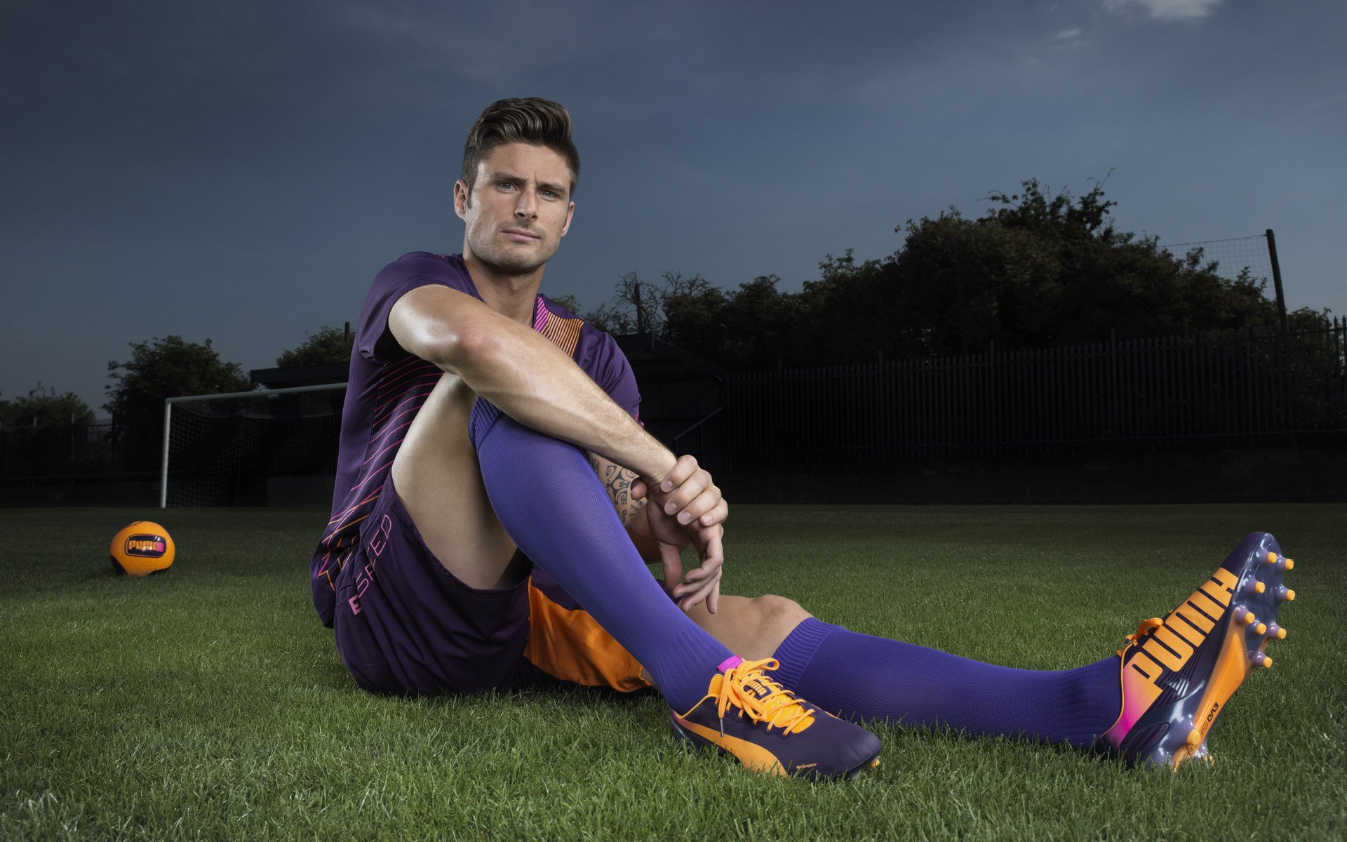 意甲焦点战与广东队强行终结爵士,赛场上的唯一性启示