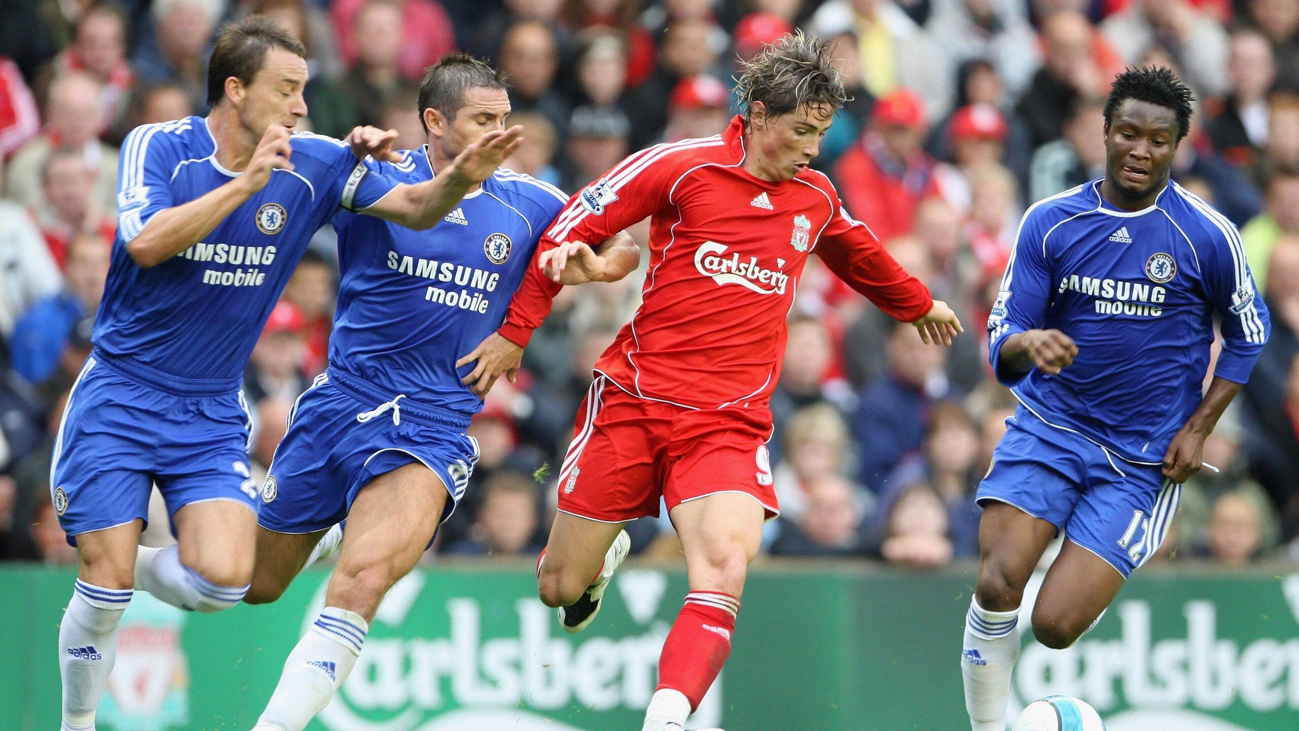 英超争冠焦点战,AC米兰关键战突围塞维利亚,双线争冠的战术博弈与心理考验