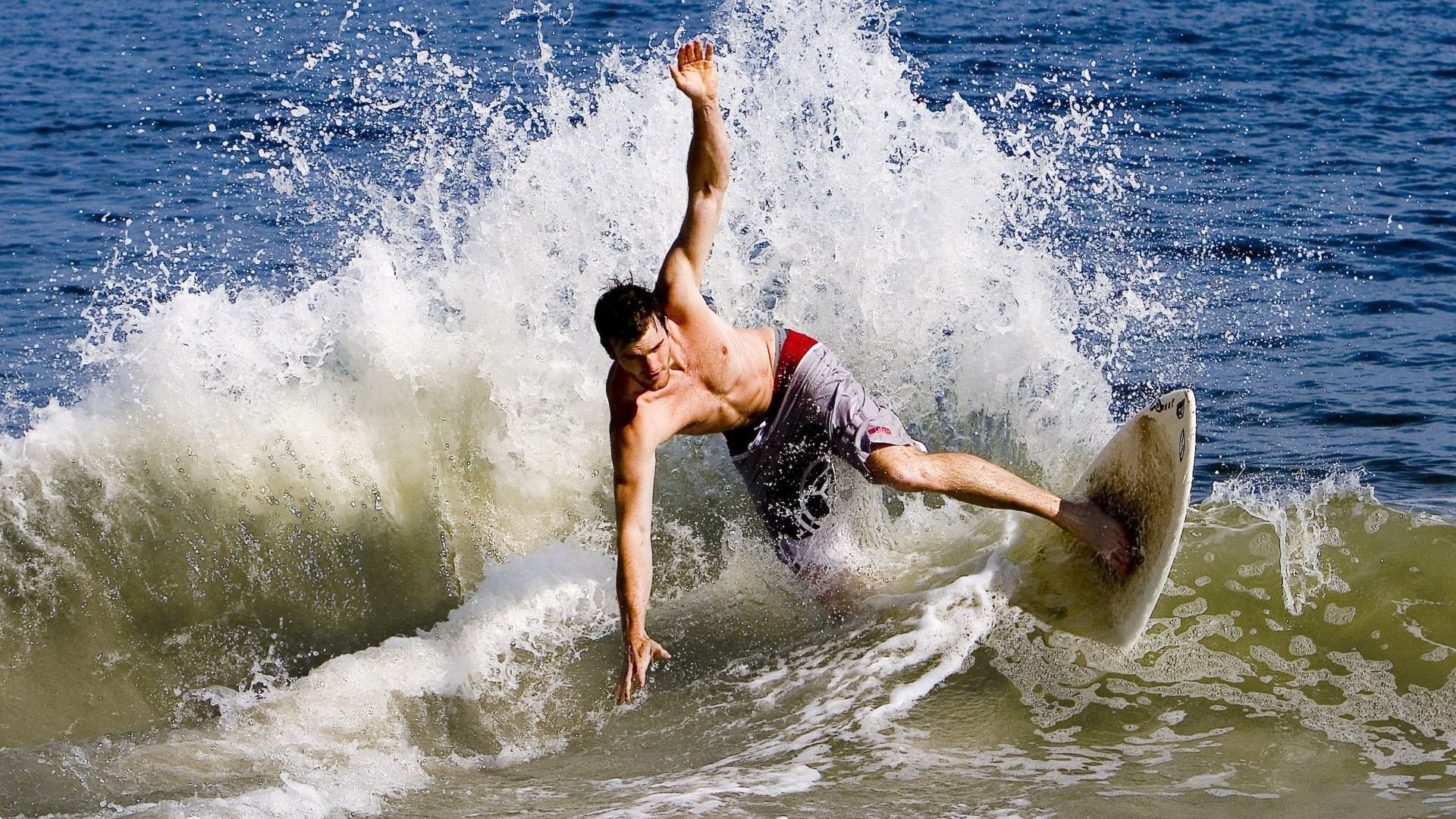 从密尔沃基到马尼拉,雄鹿式火力如何塑造世界杯新王—切特的接管艺术